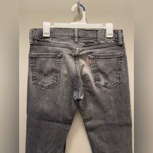 Women’s Levi’s 511. 32W 34L